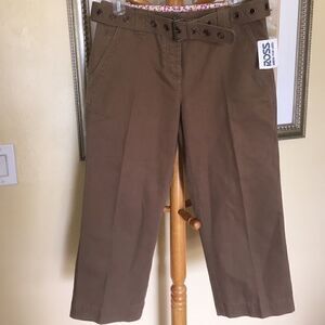 New Liz Claiborne cropped pants - Size 4